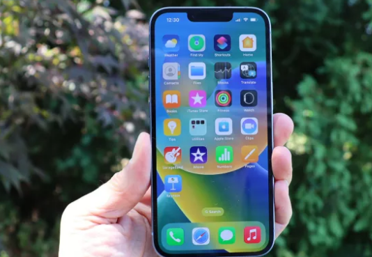 Обзор iPhone 14