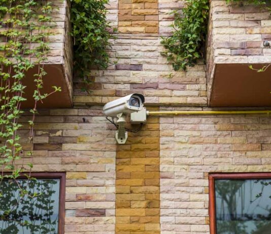 Системы уличного видеонаблюдения с камерами от Dahua