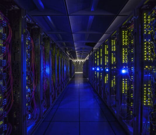 Что представляет собой дата-центр