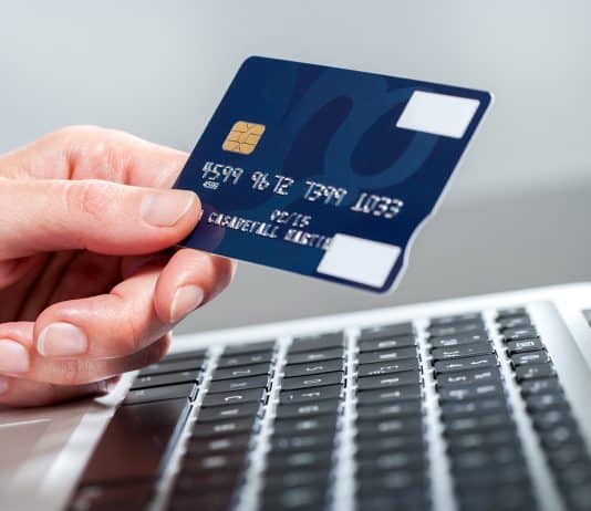 Как выручают займы на карту