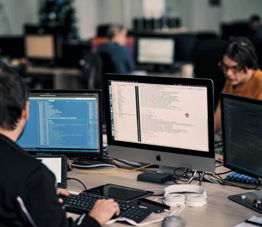 Разработка программного обеспечения: основные этапы и методологии