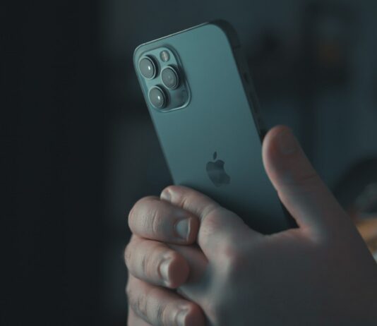 Почему выбирают Айфон 13?