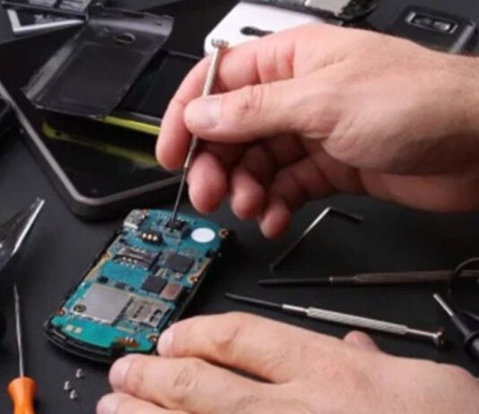 Ремонт HONOR Play