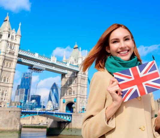 Курсы английского языка в Англии: почему они будут полезны в карьере, где помогут на них поступить