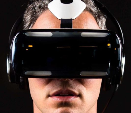 Шлемы виртуальной реальности от известных брендов